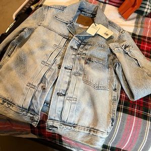 Levi’s denim trucker jacket